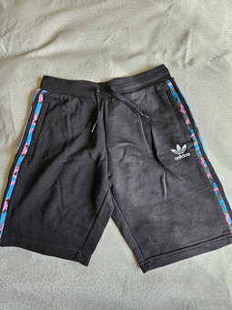 Šortky Adidas