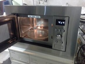 NEREZ vestavna mikrovlná trouba WHIRPOOL AMW1401IX