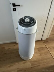 Prodám mobilní klimatizaci Electrolux WP71-265WT