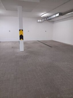 Pronájem garážového stání Komořany