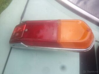 Lada 1200 combi VAZ 2102 Žiguli zadní světlo