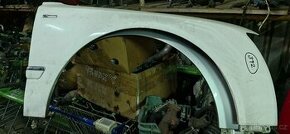 Pravy predni blatnik audi A8 4E D3