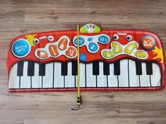 Obri piano na zem - hraci podlozka