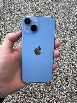 iPhone 14 - baterie 100%