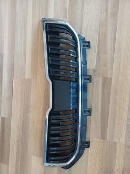 Škoda Karoq maska