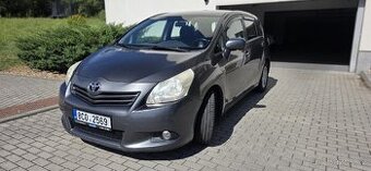 Toyota Verso 2.0 D-4D, 7 míst, STK 05/2027