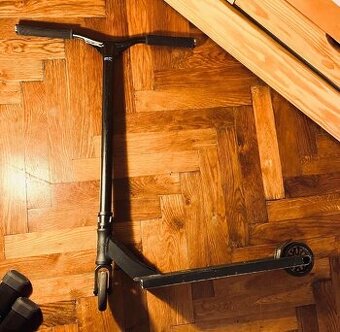 Freestyle koloběžka Rideoo Pro Complete Pro Scooter Black