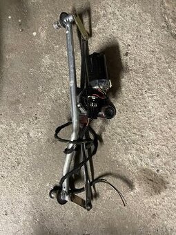 E46 mechanizmus stěračů