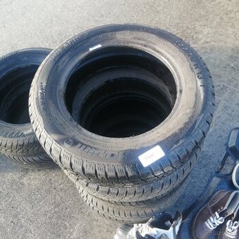 Zimní pneu 155/70/13