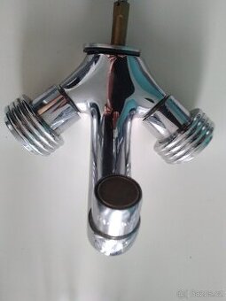 Kohoutková umyvadlová baterie s keramickými hlavami