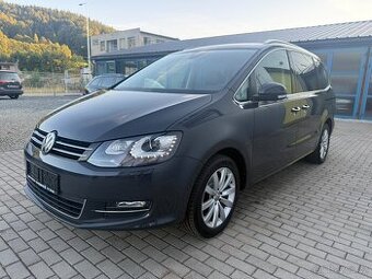 VW SHARAN 2.0 TDi DSG NAVI KAMERA WEBASTO 7 MÍST 2020