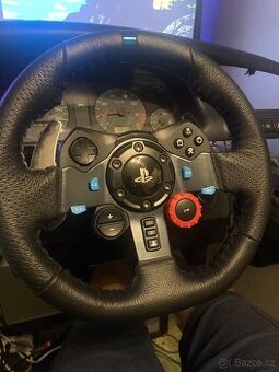 Logitech G29 + řadicí páka – plně funkční