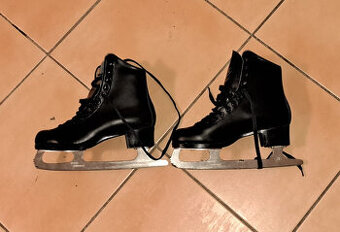 Dámské brusle vel. 36