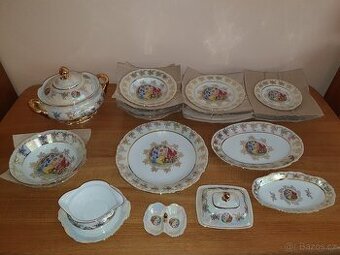 Jídelní servis perleťový listr Tři grácie