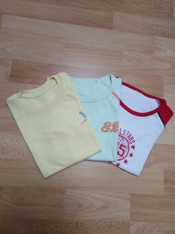 Trička s krátkým rukávem vel. 104