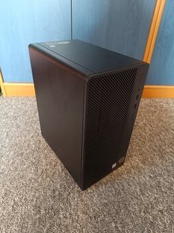 Počítač na internet s Windows 11