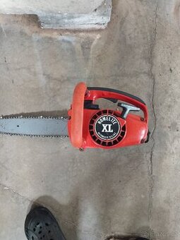 Prodám motorovou pilou