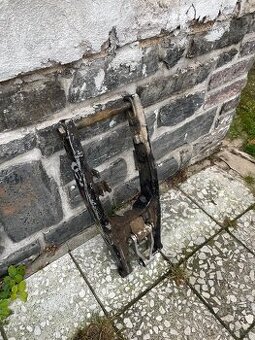 kyvná vidlice husqvarna