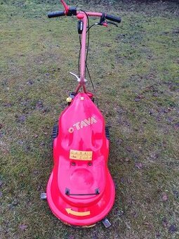 Prodám českou bubnovou sekačku Otava,  málo používaná