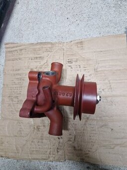 Vodni pumpa zetor uř1 turbo