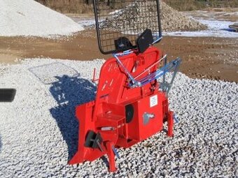 Naviják na traktor wirax