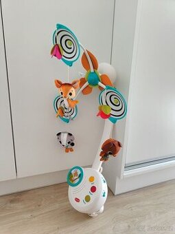 Hudební kolotoč TinyLove