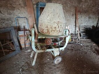 Stavební míchačka