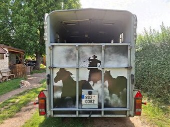 Přepravník na 3 koně Ifor Williams