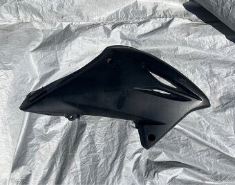 Suzuki dr 125 sm plasty