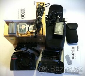 Nikon D300 s objektivy a příslušenstvím - 1
