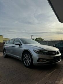 Volkswagen Passat Variant 2.0 TDI EVO Elegance DSG virtual