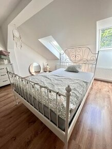 Kovová manželská postel IKEA 140x200