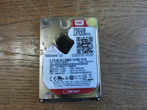 750GB pevný disk pro notebook NASware WDC Red 2.5" SATA3/6G