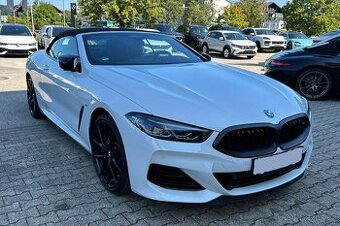 BMW M850i 390 kW xDrive Cabriolet, Lasery, Ventilace