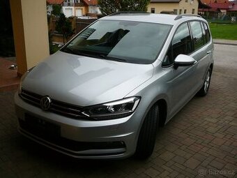VW TOURAN 2.0 TDI 85KW DSG+F1 FULLLED NAVI ACC FRONT MASAGE