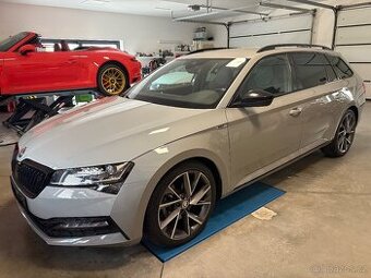 Superb 3 2TDI DSG Sportline Virtual Matrix M.rok2022