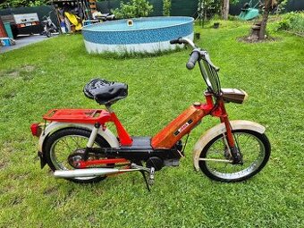 Babetta 207 původní lak, s kartičkou, červená č.2