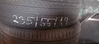 235 55 19  pneu Pirelli  Suv
