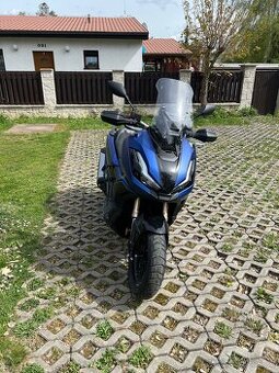 Honda ADV 350