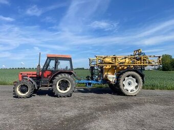 Zetor 6245 s postřikovačem AKP