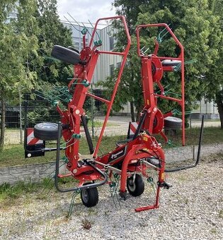 Obraceč pícnin Kverneland 8460