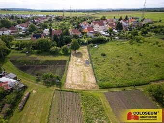 Otnice, pozemky pro bydlení, 879 m2, sítě - pozemek
