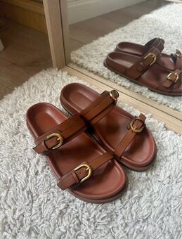 HNĚDÉ SANDÁLY - PANTOFLE ZARA