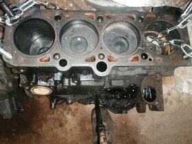 Blok motoru 1.9tdi 81kw AFN - 1