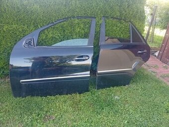 MERCEDES ML W164 DVEŘE L.P. A L.Z., LEVÉ PŘEDNÍ A LEVÉ ZADNÍ