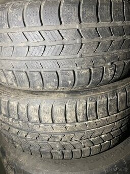 Zimni pneu 235/50 r18