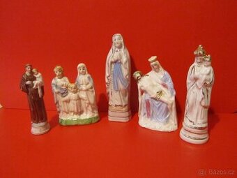 Porcelánové figurky svatých modelů