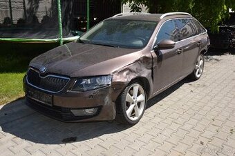 Š Octavia III combi 1.8TSI 4x4 DSG 132kW xenon NAVI ALU