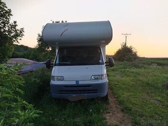 Obytné auto Fiat Ducato Knaus 2,8 TDI