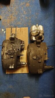 Motor Jawa pionýr 2 ks + různé díly